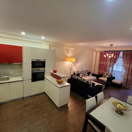 Spacious And Cozy Apartment Tirana Extérieur photo