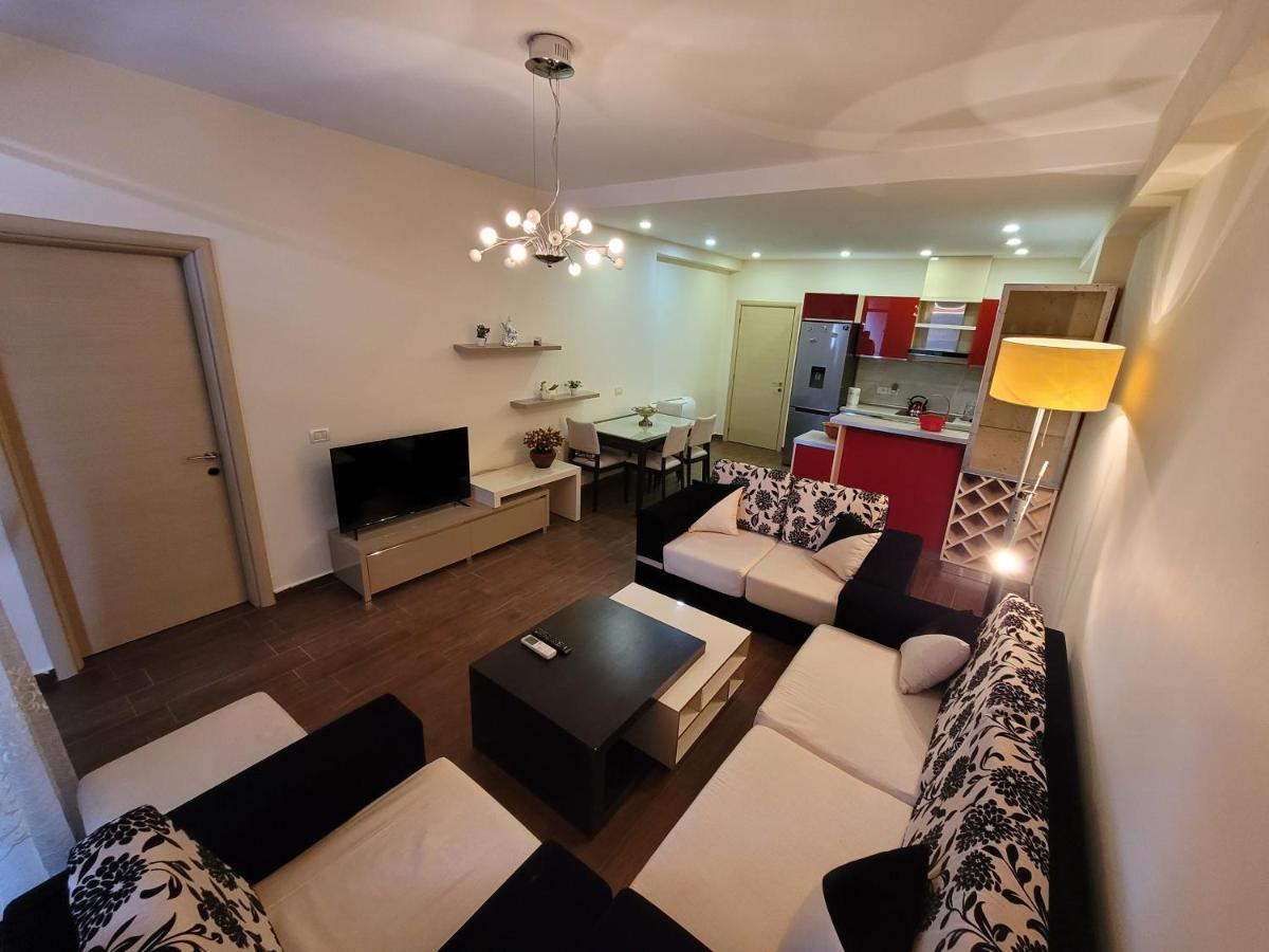 Spacious And Cozy Apartment Tirana Extérieur photo