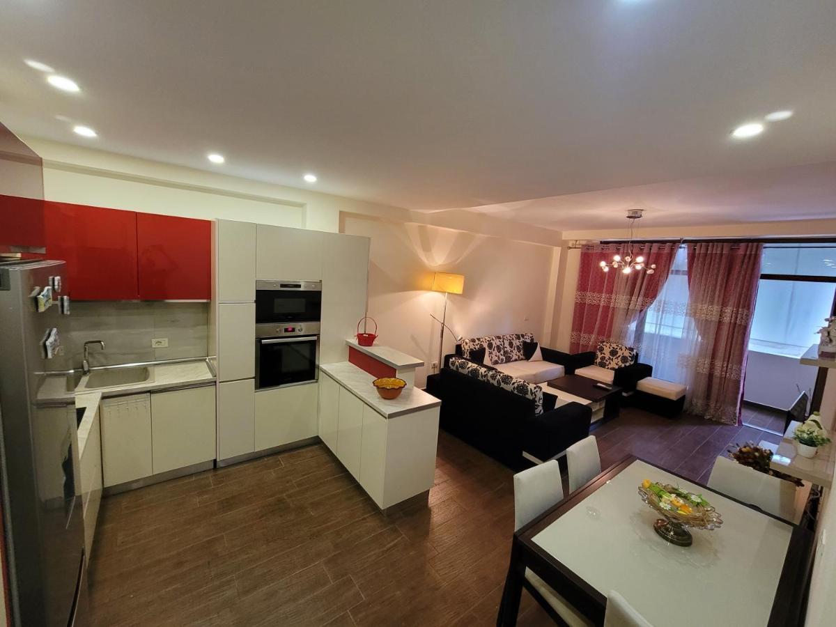 Spacious And Cozy Apartment Tirana Extérieur photo